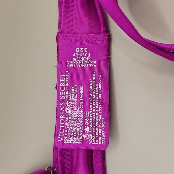 Victoria's Secret Biofit PushUp Bra 32D Fuchsia Padded Underwire Plunge Lingerie - Picture 6 of 8